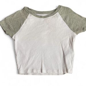 Hollister-co Women's White and Grey T-shirt